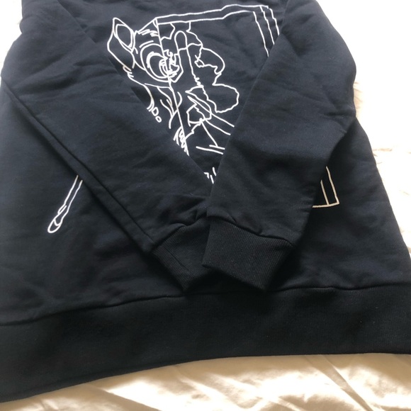 Givenchy Fashion Bambi Mirror Outline Pullover Sweatshirt Black and White Top - Picture 5 of 9